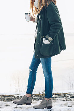 Outfit instagram trajes de chaqueta cálida, ropa de invierno, moda callejera: trajes de invierno,  Estilo callejero,  Trajes De Chaqueta,  Traje Verde Y Negro  