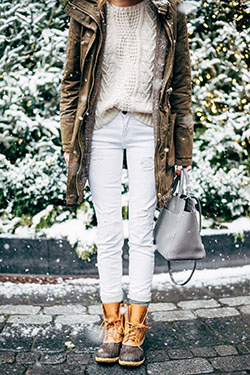 Ideas para vestir blanco con cuero, chaqueta, denim: trajes de invierno,  traje blanco,  Bota de nieve,  Estilo callejero,  Trajes De Chaqueta  