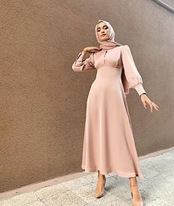 A Hülya le gusta la sena fina: vestidos de coctel,  Vestido de noche,  modelo,  vestido de día,  Traje rosa,  Hiyab  