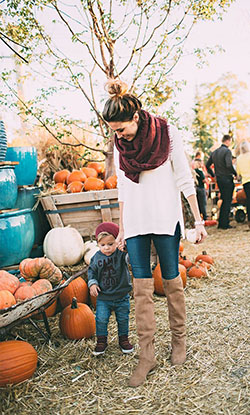 Outfits de otoño para mamá e hijo: blogger de moda,  trajes de invierno,  Atuendos Cómodos,  Atuendos Naranjas  