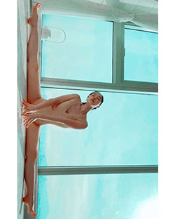 Sang A Yonini piernas desnuda pic: modelo de fitness  
