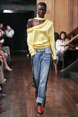 Ideas de color amarillo con jeans: Fotografía de moda,  Desfile de moda,  modelo,  Alta costura,  traje amarillo,  Top de un hombro  