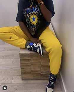 Traje de color amarillo y azul con uniforme deportivo, ropa deportiva, camisa: Traje de camiseta,  Traje amarillo y azul,  Uniforme deportivo,  Trajes de marimacho para niñas  