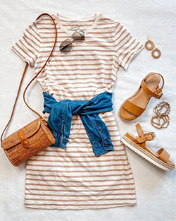 Combinación de color beige y azul con accesorio de moda, vestido maxi: vestido largo,  Accesorio de moda,  Trajes de viaje  