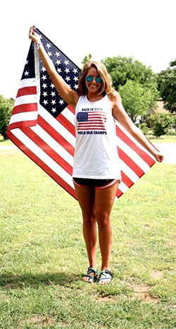 Outfit style usa chica sureña, día de la independencia, encanto sureño, estados unidos, camiseta: Estados Unidos,  Día de la Independencia,  Traje de camiseta,  Traje del 4 de julio  