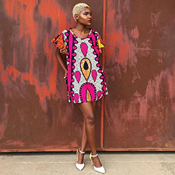 Ideas elegantes de atuendos africanos para mujeres afro: Atuendos Ankara,  Vestidos Ankara,  Trajes Africanos,  Impreso Ankara,  vestidos africanos  