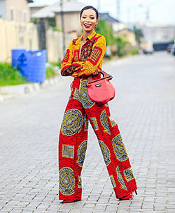 Hermosa inspiración de ropa de Ghana para mujer: Vestidos Ankara,  Moda de Ankara,  Atuendos Ankara,  Trajes Africanos,  vestidos africanos  