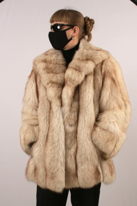 Abrigo de piel de zorro ártico de lujo para mujer: 