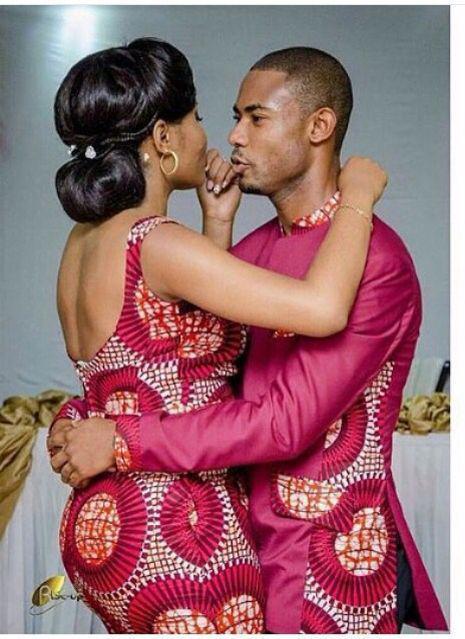 a juego-ankara-estilos-de-estampado-africano-pareja-estilo-de-moda-afro-cosmopolita: 