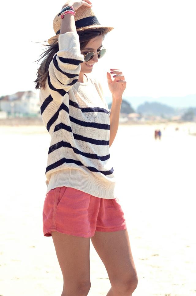 Traje estilo Hamptons: Código de vestimenta,  sombrero para el sol,  Trajes de vacaciones en la playa  