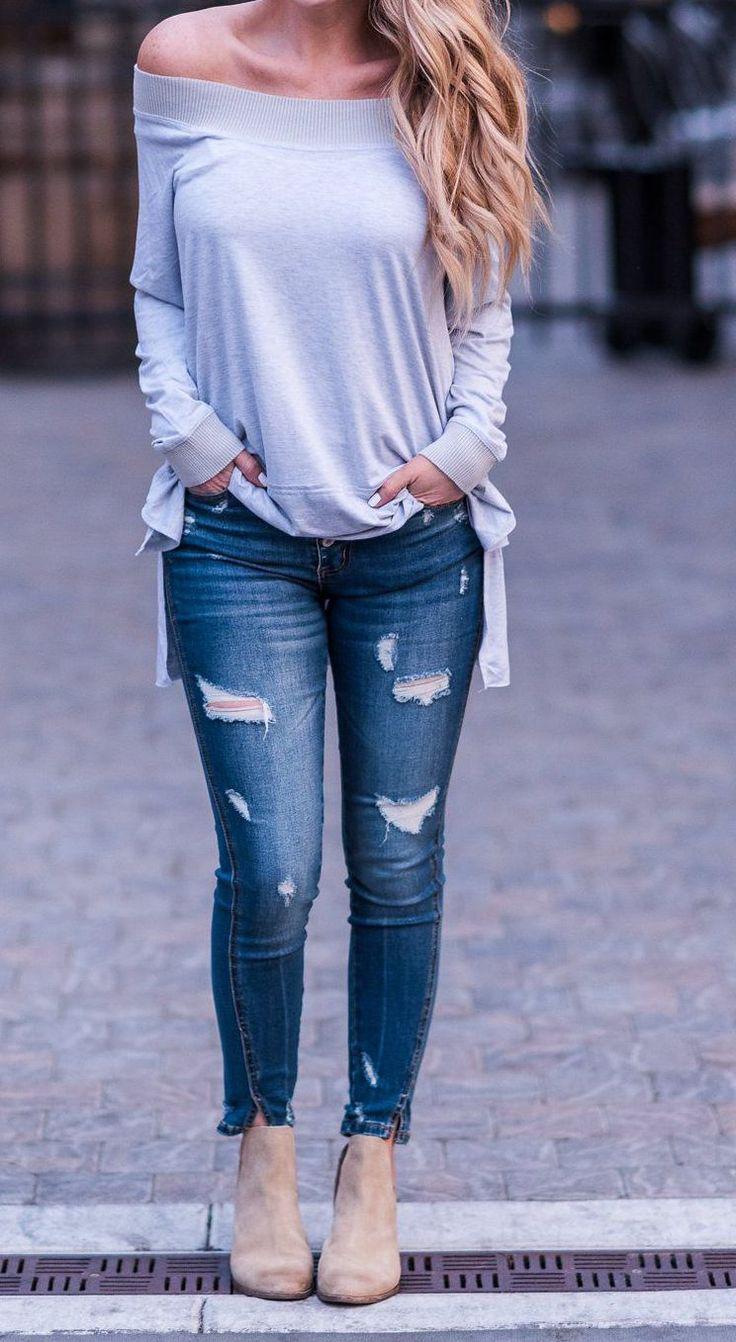 36 Ideas de atuendos de jeans rasgados súper baratos para mujeres: Trajes De Mezclilla,  Pantalones rasgados,  Pantalones ajustados  