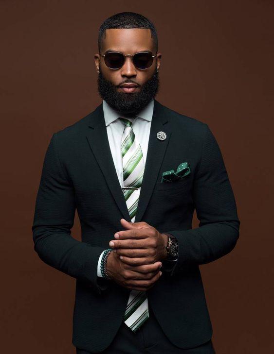 Color de la piel humana. hermosos hombres negros barbudos: Personas de raza negra,  Ideas de peinado,  hombre negro  