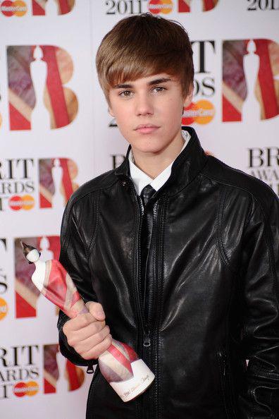Última publicación de la noche. Buena noche hermosa. Hola Justin Bieber ♥: 