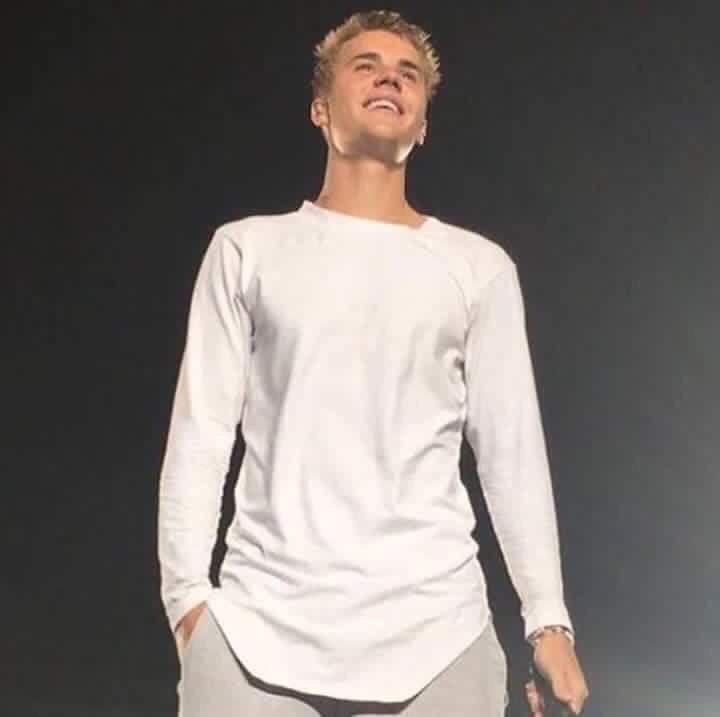bieber-news: “Chloe Melas: Visto a Justin Bieber en el viñedo Wolffer Estate i...: 
