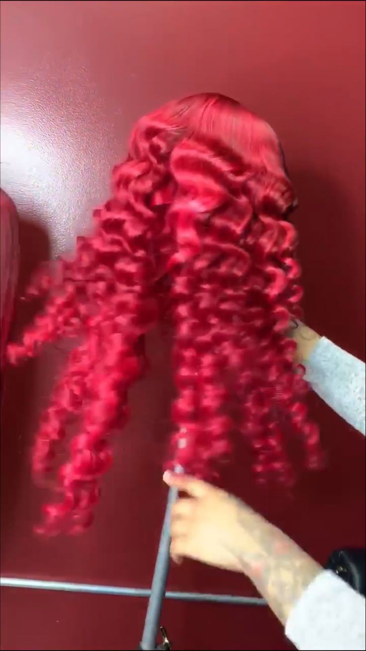 Chicas negras Cabello largo Coloración del cabello: Cabello con textura afro,  Arte de uñas  