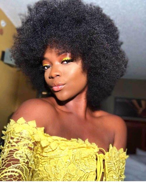 Black Girl Jheri Curl, cabello con textura afro: corte bob,  Pelo largo,  Ideas para teñir el cabello,  Peinado de chicas lindas  