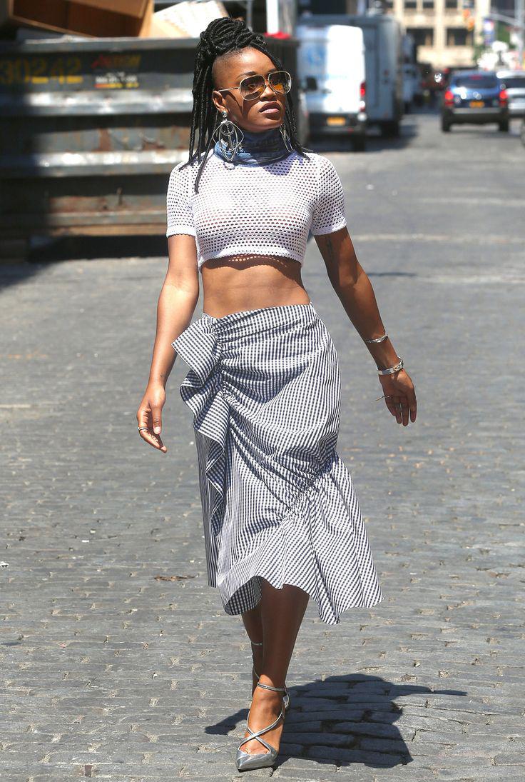 Keke Palmer - , moda, mujer, falda: Moda De Celebridades Negras,  Ideas de atuendos de celebridades,  Falda Peplum  