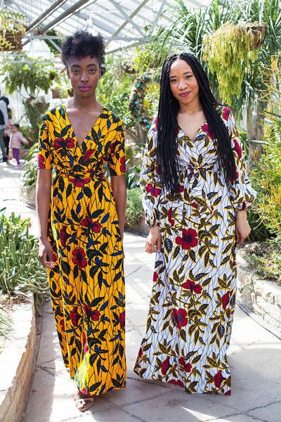 Pagne hibiscus, Vestido largo, Vestido con hombros descubiertos: vestido largo,  Trajes Africanos Tradicionales,  Vestido con hombros descubiertos  