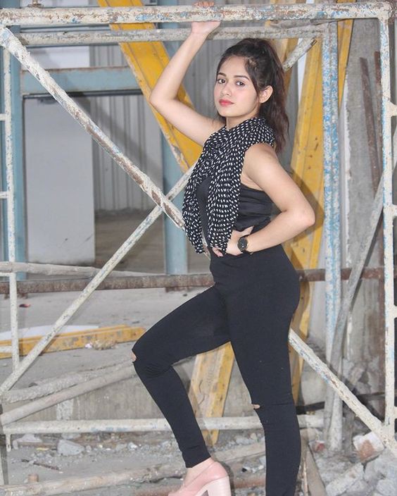 Jannatzubair29 Instagram: Jannat Zubair,  caliente actriz de bollywood  