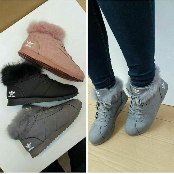 Impresionantes ideas relacionadas con las botas de piel Adidas: adidas originales,  Botas de nieve Mujer,  Atuendos Con Botas  