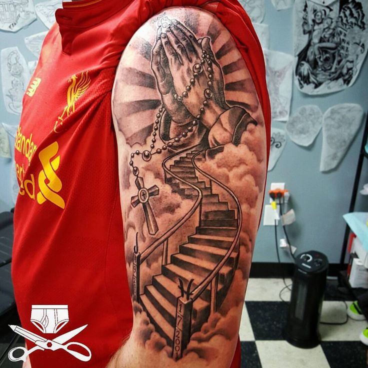 Tatuaje de escalera al cielo para hombre.: tatuaje de manga,  Tatuajes Religiosos  