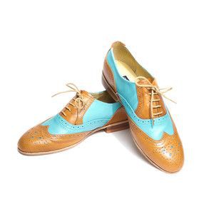 Shoe Trends outfit ideas, Oxford shoes y Dress shoes: Piso de ballet,  Zapato de vestir,  Zapato oxford,  Tendencias en zapatos para niña  