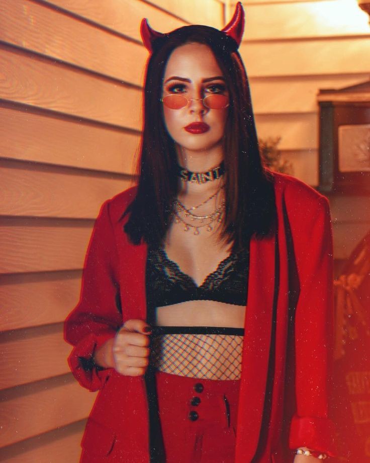 El diablo se disfraza de prada para halloween: disfraz de Halloween,  Disfraz de diablo  