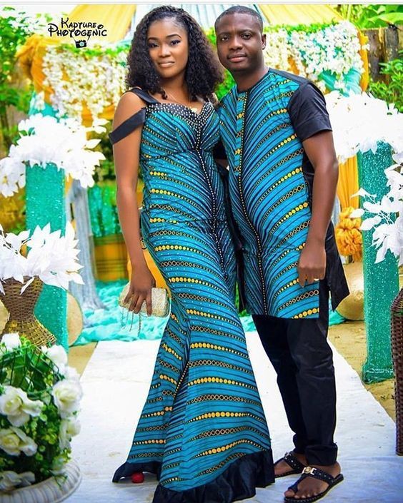Trajes africanos a juego para parejas.: Vestido de novia,  vestidos africanos,  Trajes De Pareja Kitenge  
