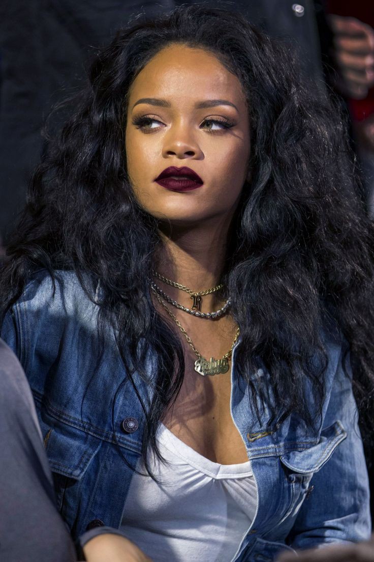 Ideas encantadoras para labios oscuros de rihanna, Denis y Jackie: Los mejores looks de Rihanna  