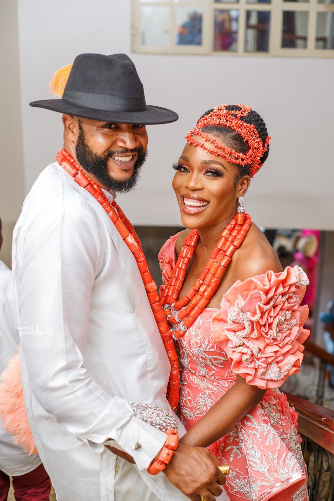 Vestidos nigerianos para novias nigerianas, Vestidos de novia y Recepción de boda: Vestido de novia,  Fotografía de boda,  Recepción de la boda,  pueblo igbo,  vestidos nigerianos  