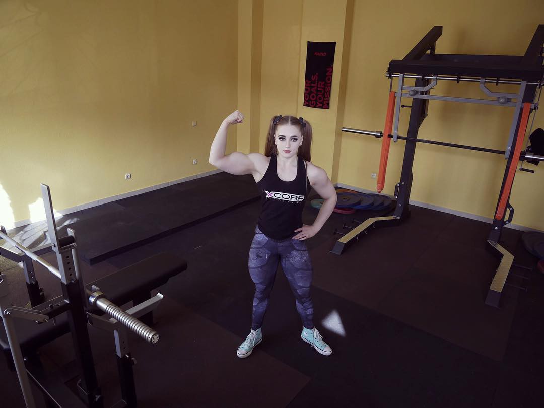 Julia Vins fisicoculturista, Julia Vins, gimnasio: modelo de fitness,  Entrenamiento con pesas,  edificio del cuerpo femenino,  Julia Vins  