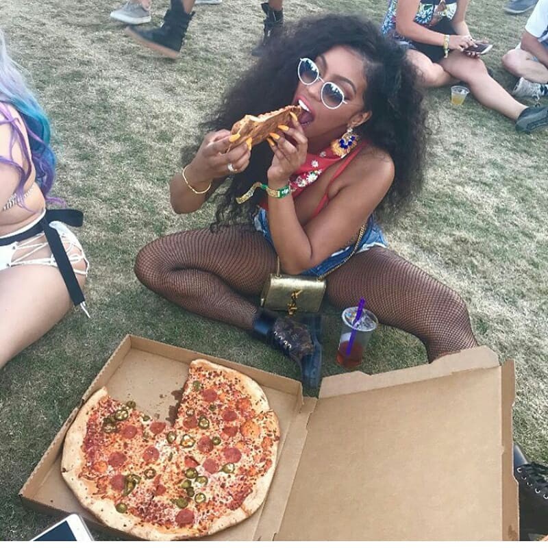 Ideas de atuendos de verano porsha williams coachella, Beyoncé 2018 Coachella performance: porsha williams,  Adolescentes calientes de Instagram,  fotos de celebridades  