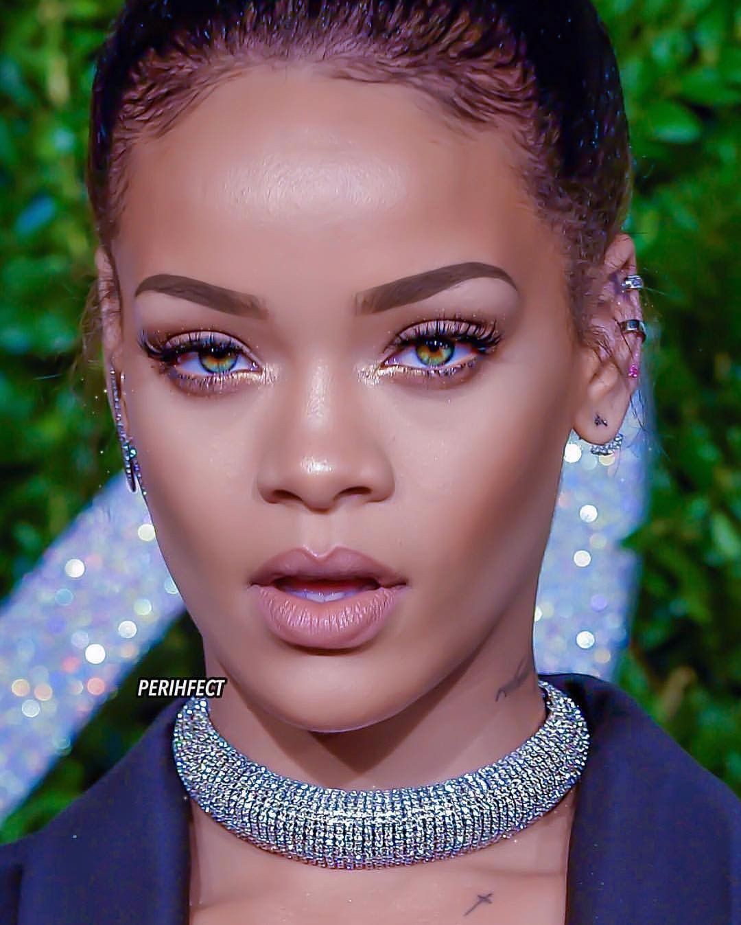 Últimos consejos de moda para bad gal riri, maquillaje facial: maquillaje facial,  Los mejores looks de Rihanna  