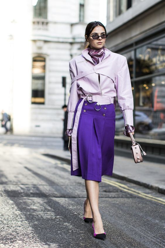 Mira estas grandes ideas para modelos de moda, Semana de la Moda de Londres: Semana de la Moda,  Traje De Falda Midi  