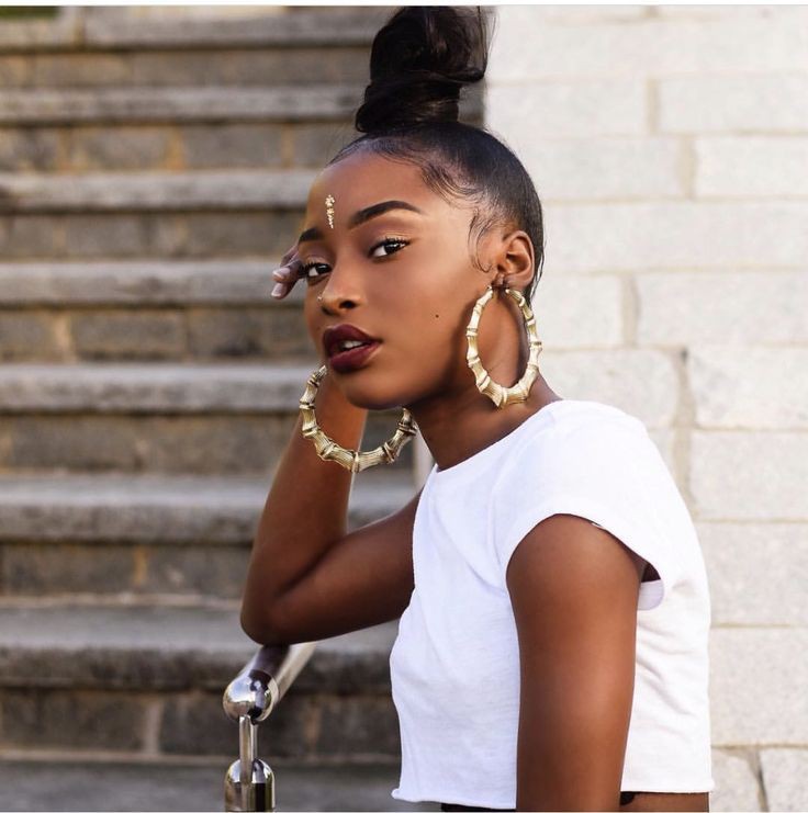 Publicar mala chica negra instagram: Personas de raza negra,  Pelo castaño,  Mujeres negras,  pelo negro  