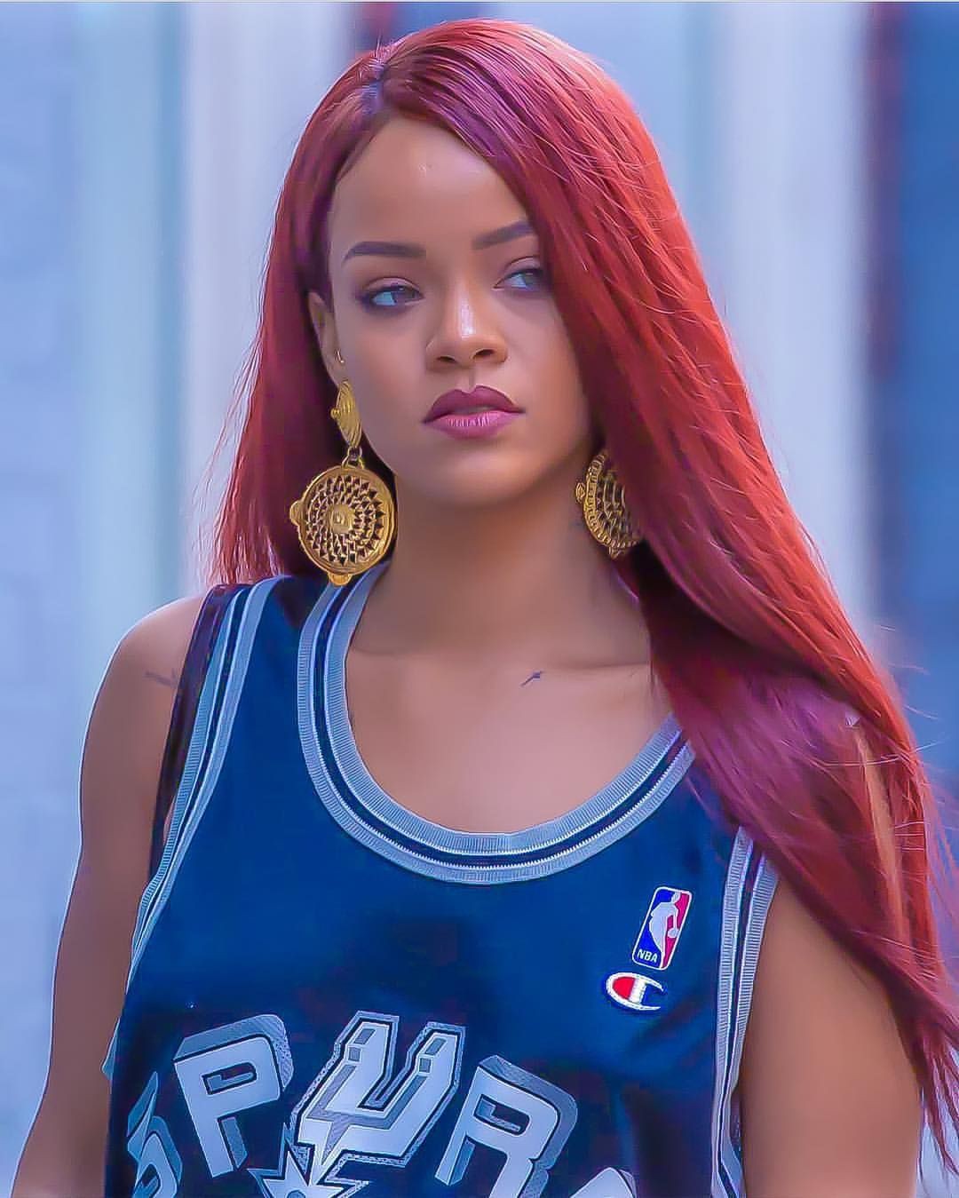 Lo último y mejor instagram rihanna 2019, Más - Enero 2019: Jay Z,  Rihanna marino,  Los mejores looks de Rihanna  