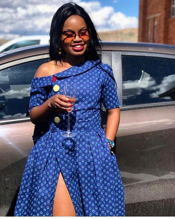 Últimos y mejores vestidos shweshwe 2019, estampados de cera africana: camarones asos,  Atuendos De Seshoeshoe  