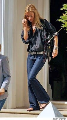 Kate moss estilo bohemio, estilo bohemio: estilo bohemio,  Kate Moss,  modelo,  Jeans con corte de bota  