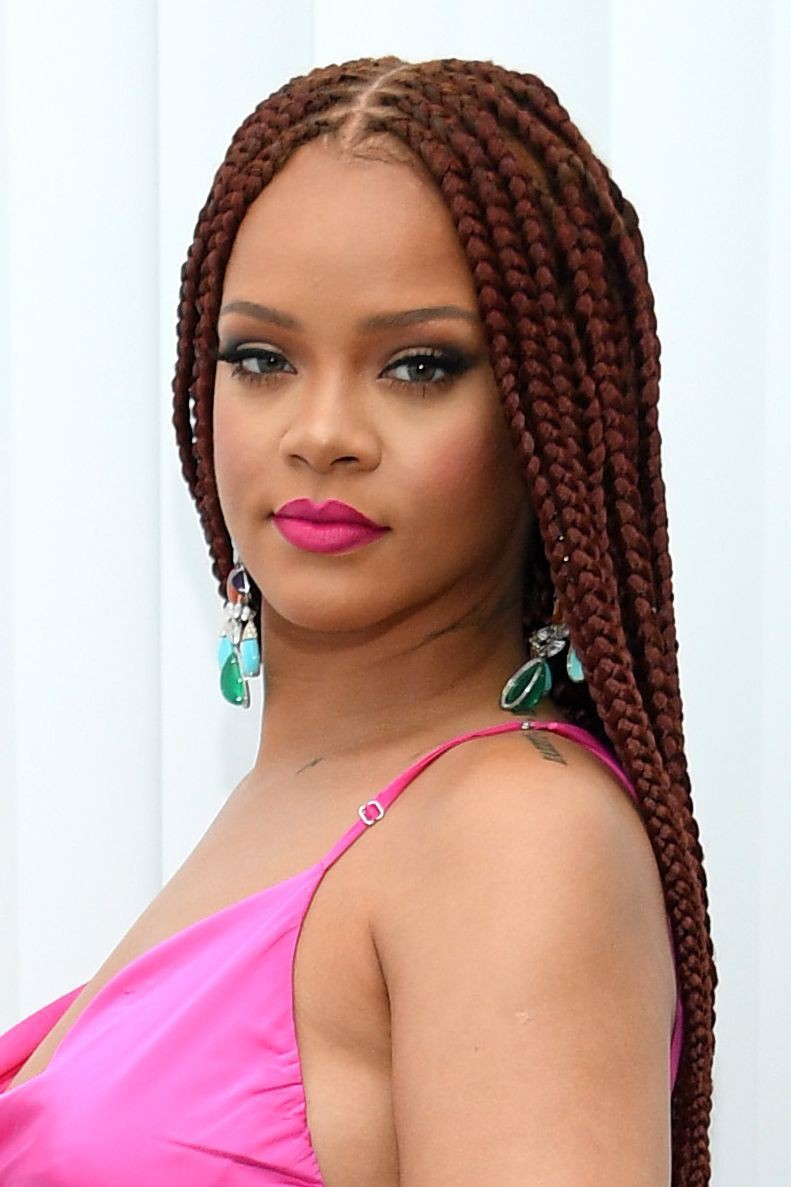 Rihanna más reciente y de moda julio de 2019, Crop Over: Premio de apuesta,  Nueva York,  Los mejores looks de Rihanna  