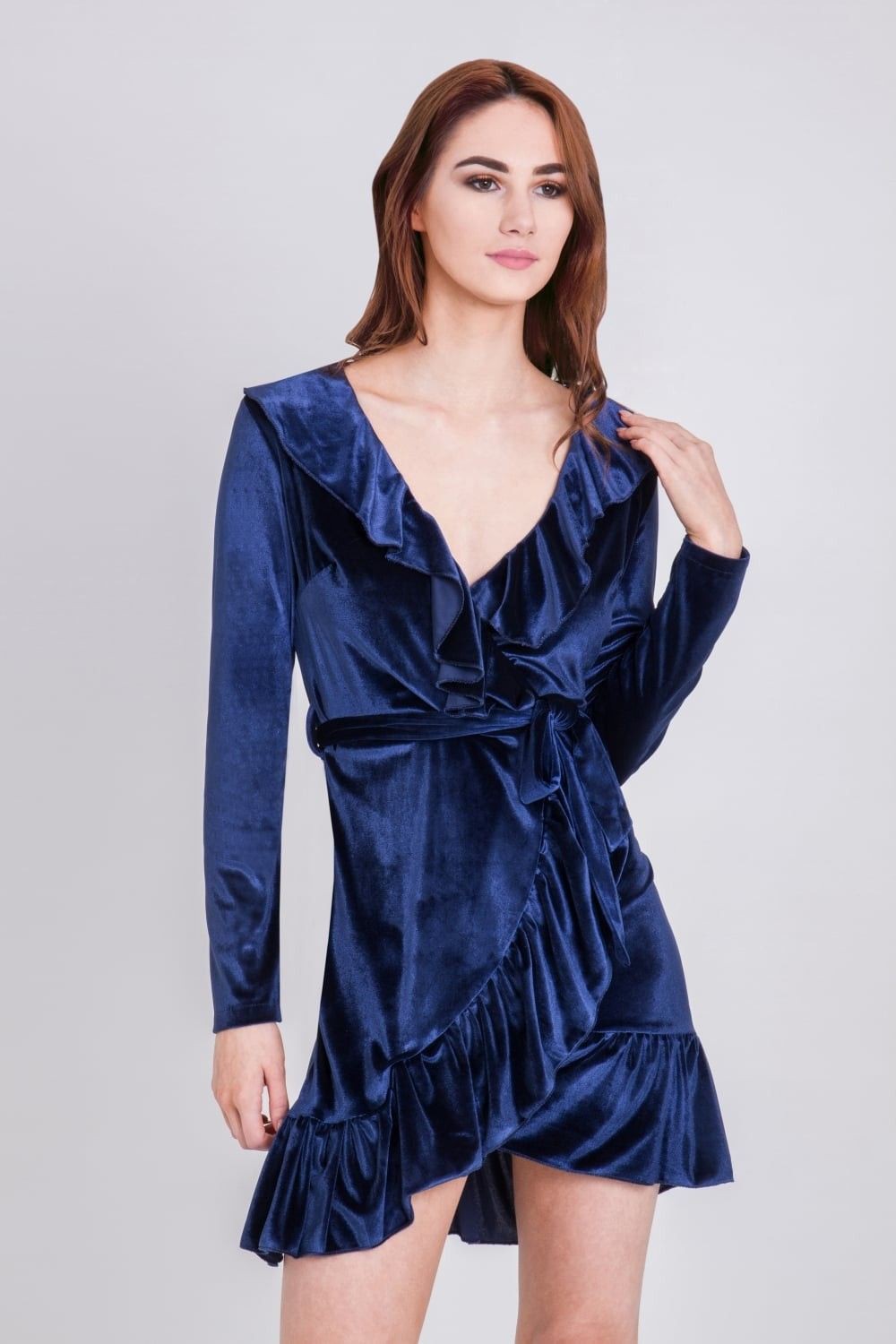 Gran sugerencia relacionada con modelo de moda, vestido de cóctel.: vestidos de coctel,  Azul eléctrico,  Trajes De Terciopelo  