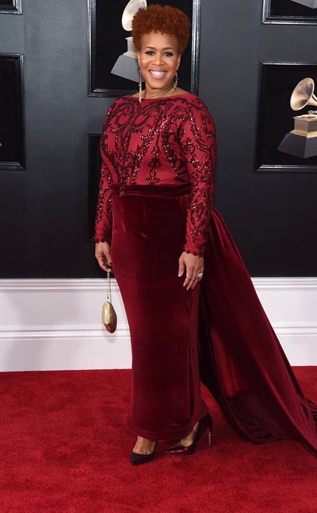 TINA CAMPBELL en los Grammy 2018, looks de alfombra roja: moda de celebridades,  vestidos de alfombra roja,  Atuendos De Celebridades,  Función de premios de Hollywood,  Premio de apuesta,  Fotos de la alfombra roja,  Grammy  