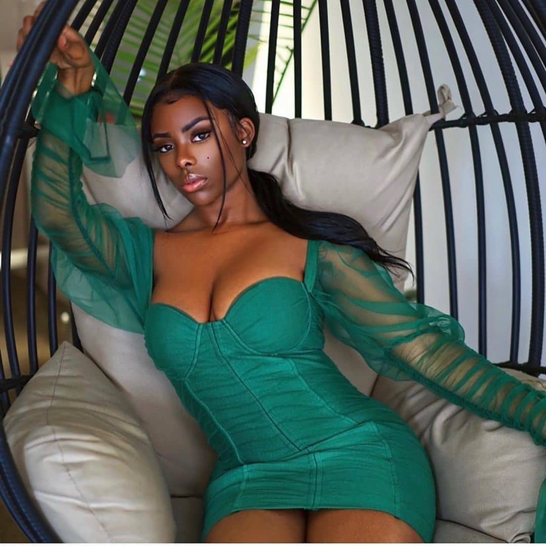 Sexy Afro Young Babes Últimas fotos: chicas negras calientes,  lindas chicas negras,  Modelos calientes de Instagram,  Chicas Calientes De Instagram,  Fotos De Chicas Negras En Bikini,  Instagram de chicas negras,  chicas negras calientes  