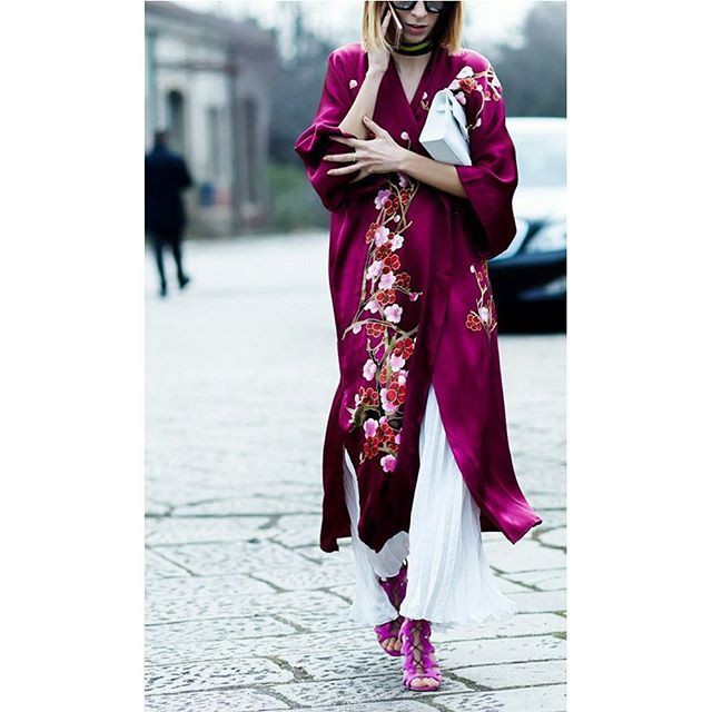 Vestido magenta y morado, ideas para vestir, moda callejera: Ideas de atuendos de kimono,  Traje Magenta Y Morado  