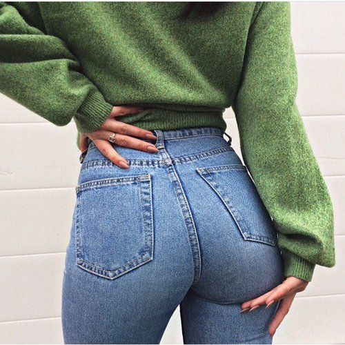 Moda lookbook verde con mom jeans, pantalones, jeans: Atuendo De Vaqueros,  traje verde,  Levi Strauss y compañía  