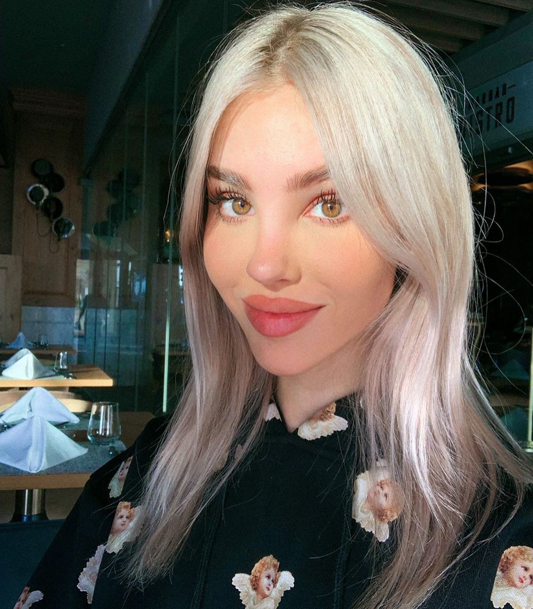 Maria Domark peinado rubio, rostro lindo, labios naturales: Pelo largo,  Pelo rubio,  Ideas de peinado,  Chicas Lindas Instagram,  Chicas Lindas De Instagram  