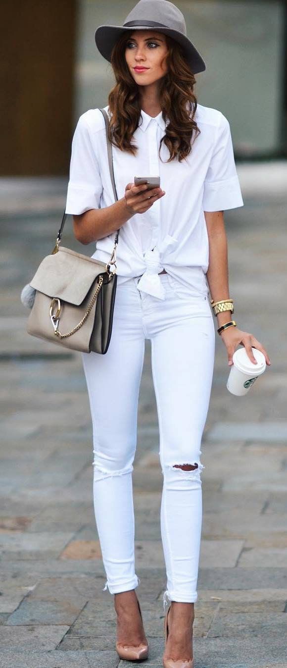 Traje de verano de jeans blancos, moda callejera, ropa casual, camiseta: Traje de camiseta,  traje blanco,  Estilo callejero  