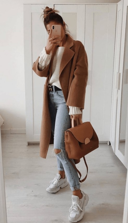 Conjunto color beige y marrón con pantalón, chaqueta, blazer: Semana de la Moda,  Atuendos Informales,  Ideas de atuendos cómodos  