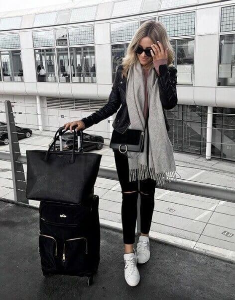 Vestir trajes de aeropuerto de moda aeropuerto internacional de dayton, blanco y negro: Estilo callejero,  Ideas para vestir en el aeropuerto,  Traje Blanco Y Negro,  En blanco y negro  