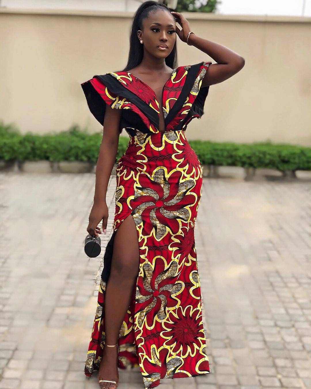 Atrevido diseño de atuendo nigeriano para niñas negras: Atuendos Ankara,  Vestidos Ankara,  Atuendo Africano,  Impreso Ankara,  vestidos africanos,  Vestido Estampado  