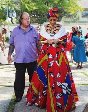 Outfit Pinterest swati vestidos tradicionales estampados de cera africana, vestido de dama de honor: Vestido de novia,  Vestido de la dama de honor,  Vestidos Roora,  Impresiones de cera africanas  